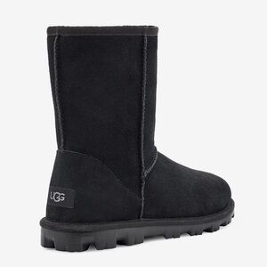 UGG women Essential Bootie black size 5 NEW/no box